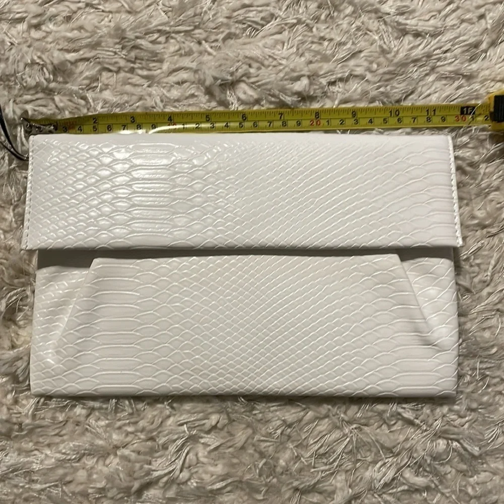 Women's White Faux Leather Croc Front Flap Clutch Purse Chain Crossbody Strap